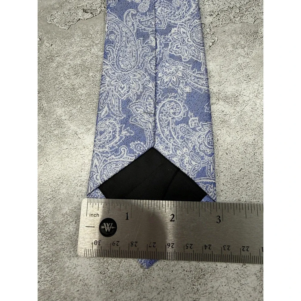 Taylor & Wright Polyester Tie Mens One Size Blue Paisley‎ Made In China Necktie